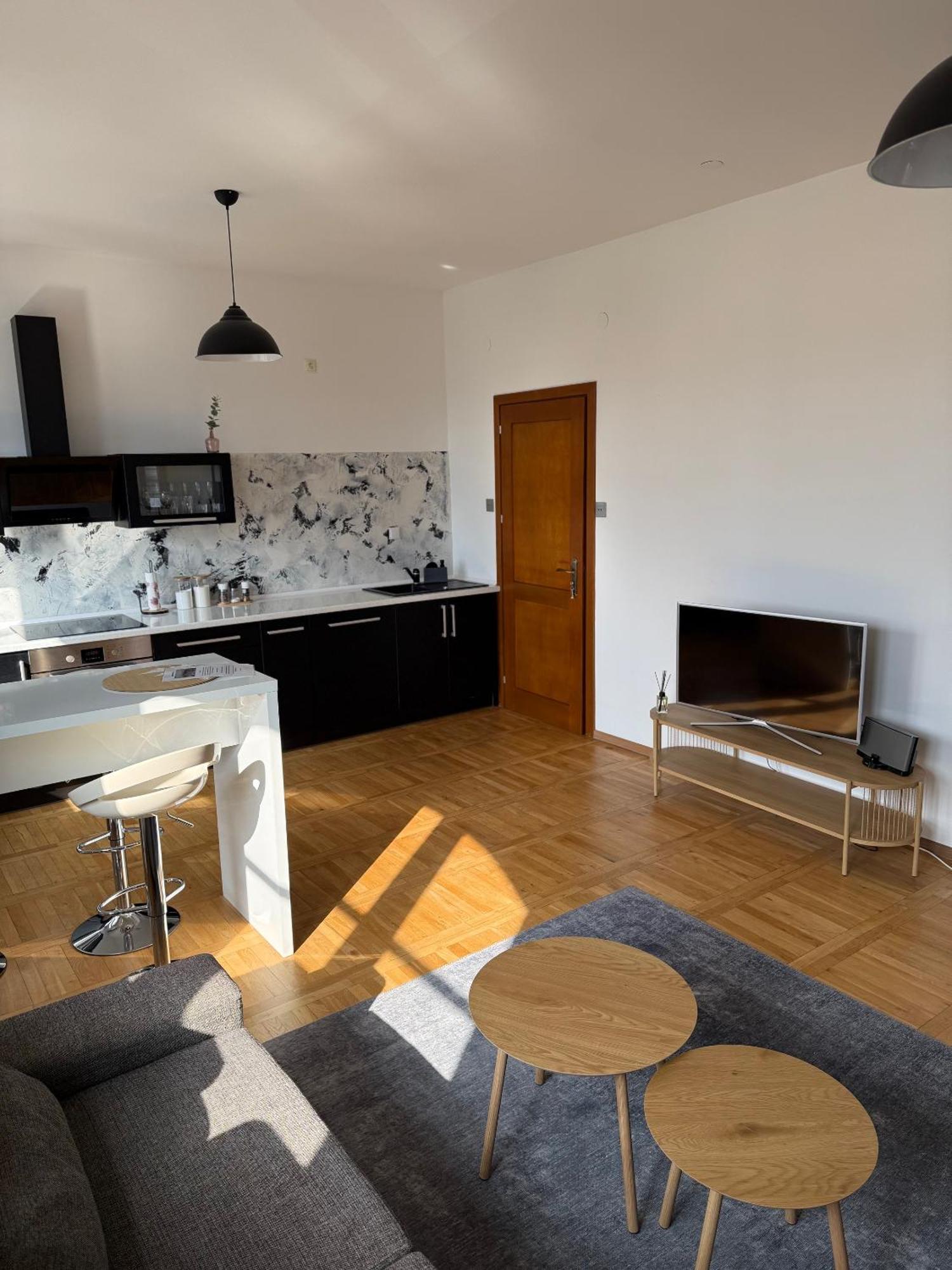 Dekora Apartment *